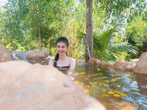 Nguồn suối nóng Vĩnh Thạnh - tốt chỗ sức khỏe
